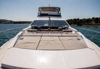 Alyss yacht charter lifestyle