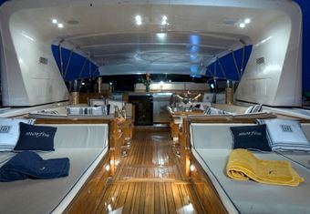Morfise yacht charter lifestyle
                        