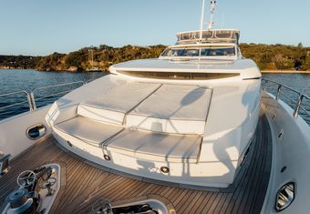 Chaos yacht charter lifestyle
                        