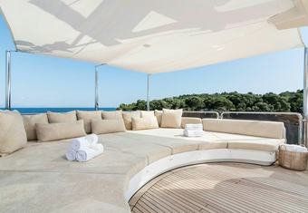 Endless Summer yacht charter lifestyle
