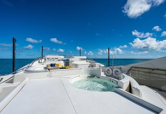 DreamChaser yacht charter lifestyle
