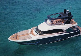 Five weeks yacht charter lifestyle
                        