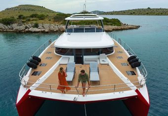 Mastermind yacht charter lifestyle
                        