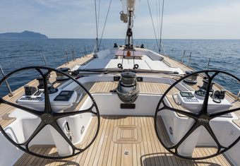 Elise Whisper yacht charter lifestyle
                        