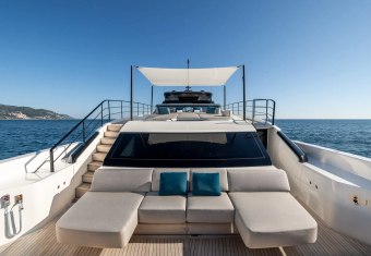 Vauban yacht charter lifestyle
                        