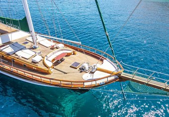 Lady Christa yacht charter lifestyle
                        
