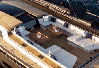 Kiboko4 yacht charter lifestyle
