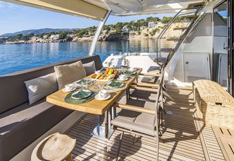 Blue M yacht charter lifestyle