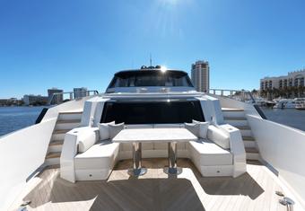 Marsol yacht charter lifestyle
                        