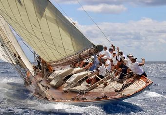 Mariska yacht charter lifestyle
                        