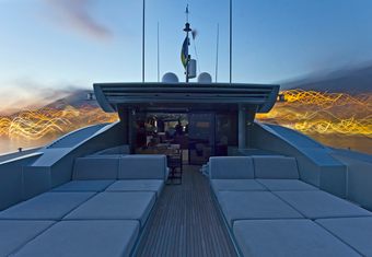 Lady Maia yacht charter lifestyle
                        