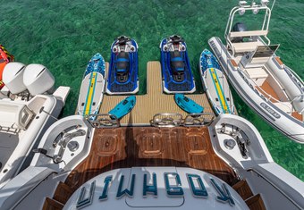 Kashmir yacht charter lifestyle