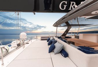 Graya yacht charter lifestyle
                        