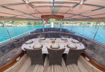 Sema Tuana yacht charter lifestyle