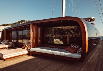 ArtExplorer yacht charter lifestyle
                        