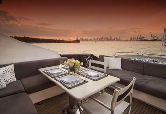 BG3 yacht charter lifestyle
                        