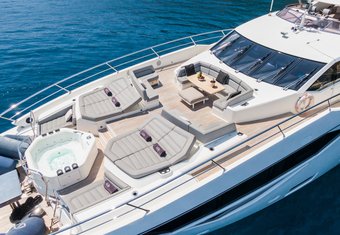 Yutori yacht charter lifestyle