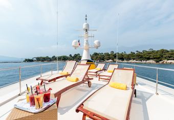 Arionas yacht charter lifestyle