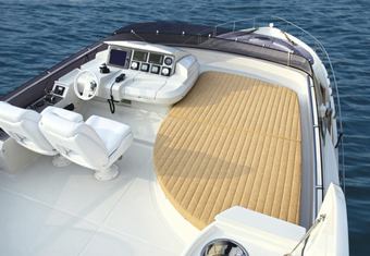 Jaco yacht charter lifestyle