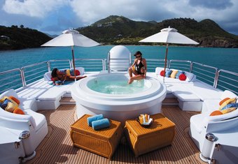 Oasis yacht charter lifestyle
                        