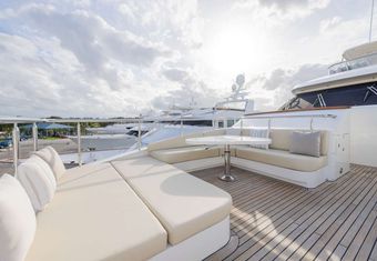 Stay Salty yacht charter lifestyle
                        