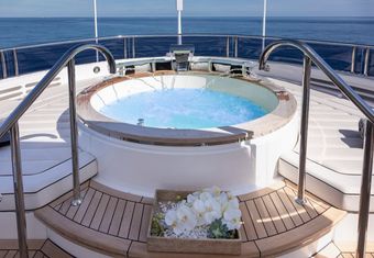 Nexus yacht charter lifestyle
                        