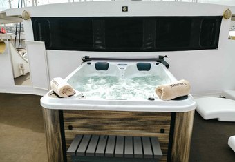 Harmony II yacht charter lifestyle
                        