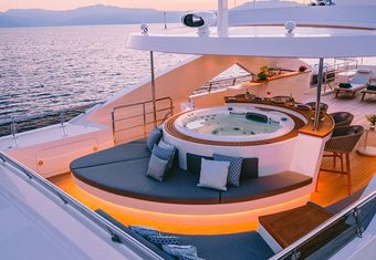 Xana yacht charter lifestyle
                        