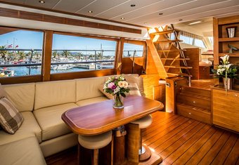 Laouen yacht charter lifestyle
                        