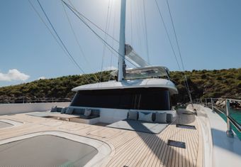 Entre4 yacht charter lifestyle