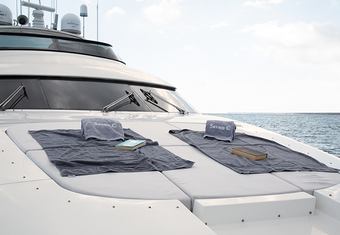 Sublime Mar yacht charter lifestyle
                        