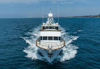 Oceana yacht charter lifestyle
                        