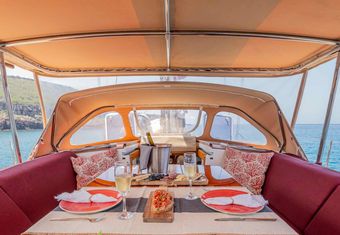Lilla yacht charter lifestyle
                        