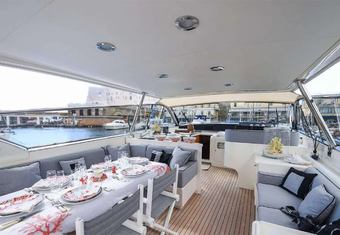Didi yacht charter lifestyle