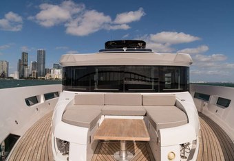 The Peddler yacht charter lifestyle
                        