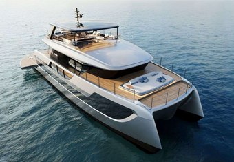 Miia yacht charter lifestyle
                        