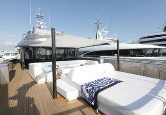 Perseverance yacht charter lifestyle
                        