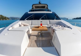 Queen Martina yacht charter lifestyle