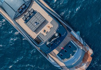 Sophia yacht charter lifestyle
                        