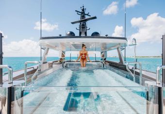 Daybreak yacht charter lifestyle
                        