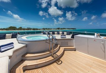 Lady Elaine yacht charter lifestyle
                        