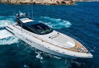 Drift yacht charter lifestyle
                        