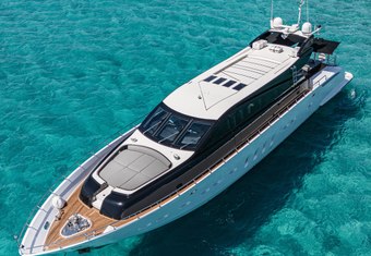 Estel yacht charter lifestyle
                        