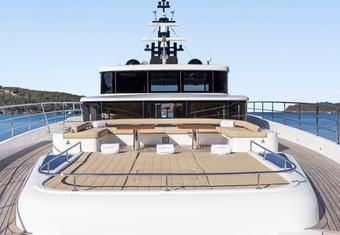 Legacy yacht charter lifestyle
                        