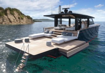 Solleone yacht charter lifestyle
                        