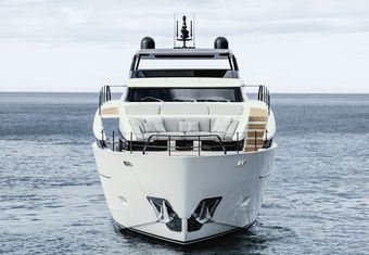 Alma Blu yacht charter lifestyle
                        