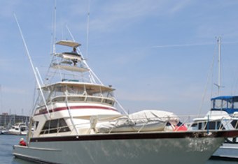 Osprey yacht charter lifestyle
                        