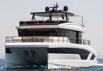 Botiguer yacht charter lifestyle
