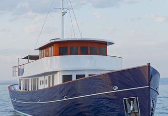 Far Niente yacht charter lifestyle
                        