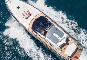 Little One Yacht Charter in France